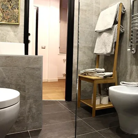 Brera Luxury Apartment Milan